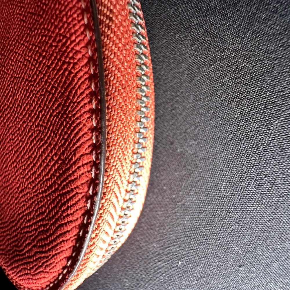 Coach authentic heart